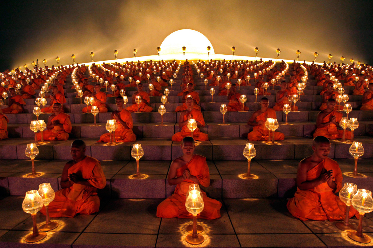 buddhistmonksthailand